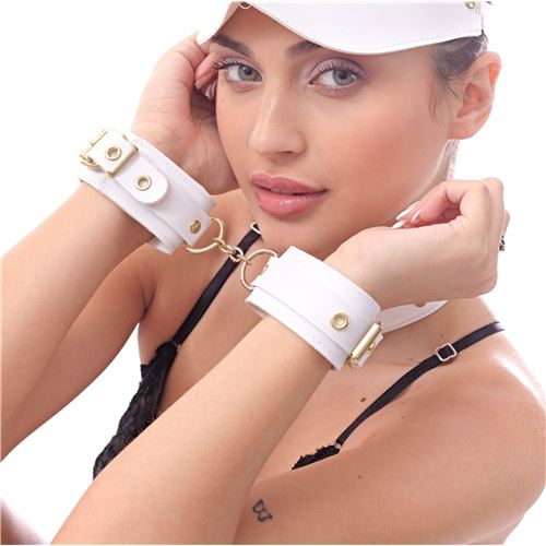 ESPOSAS LUXURY CON CADENA BLANCO Y HERRAJES DORADOS