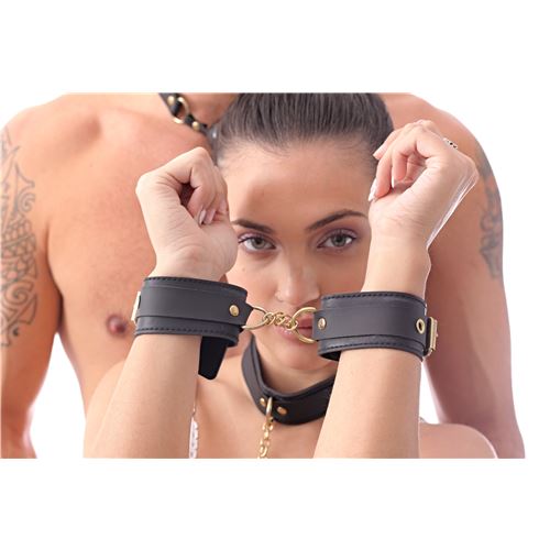 KIT LUXURY NEGRO Y HERRAJES DORADOS 9 PIEZAS