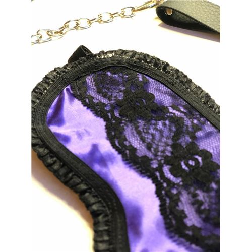 SUAVE ANTIFAZ DE RASO Y PUNTILLAS EN VIOLETA