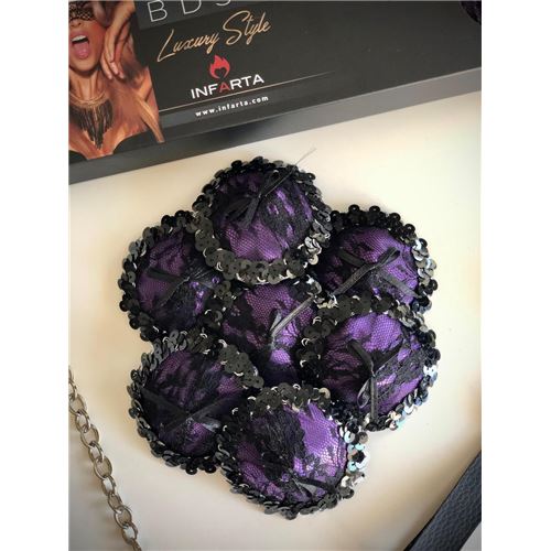 DELICADAS PEZONERAS DE RASO Y PUNTILLAS EN VIOLETA